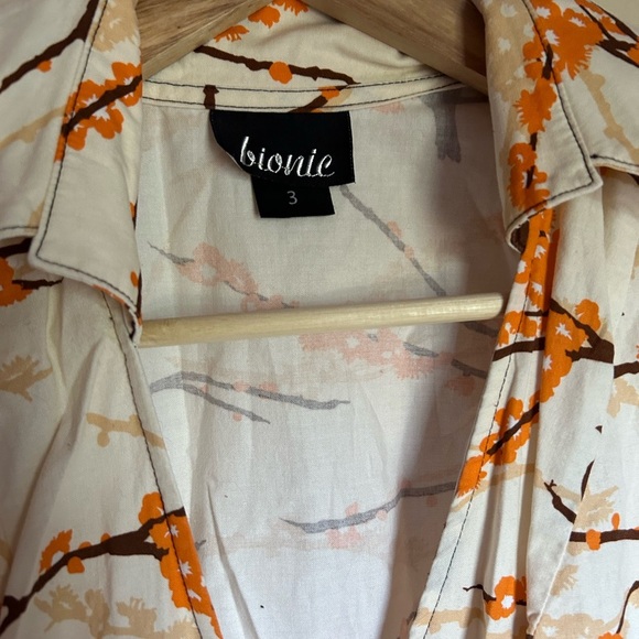 Vintage Cream and Orange Wrap Dress - Picture 2 of 4